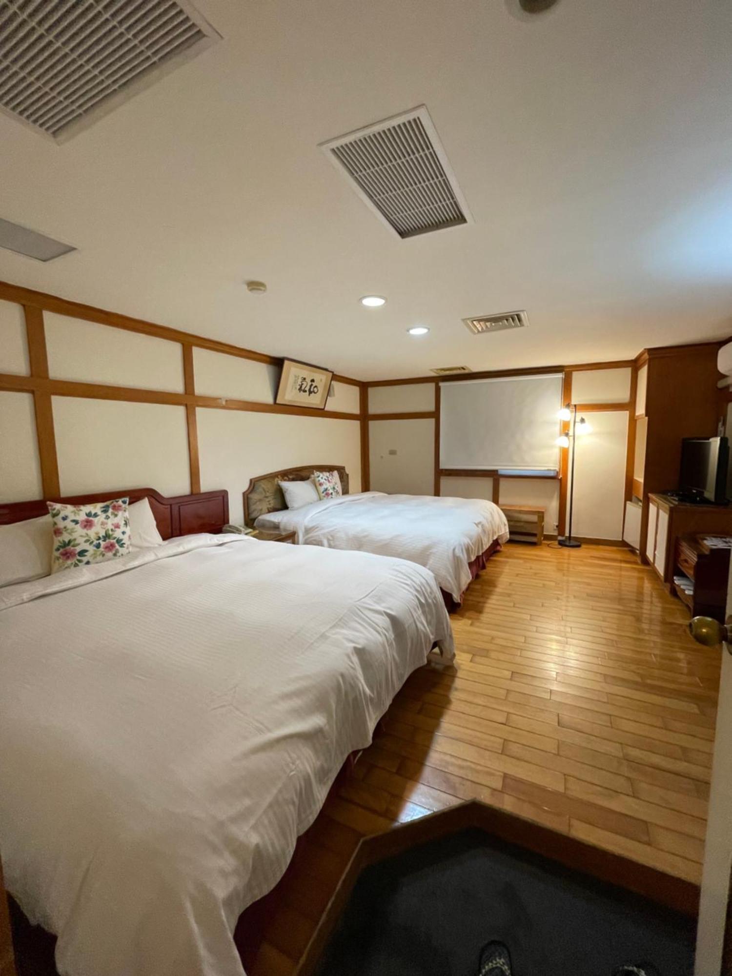 River Hotel Цзяи Экстерьер фото